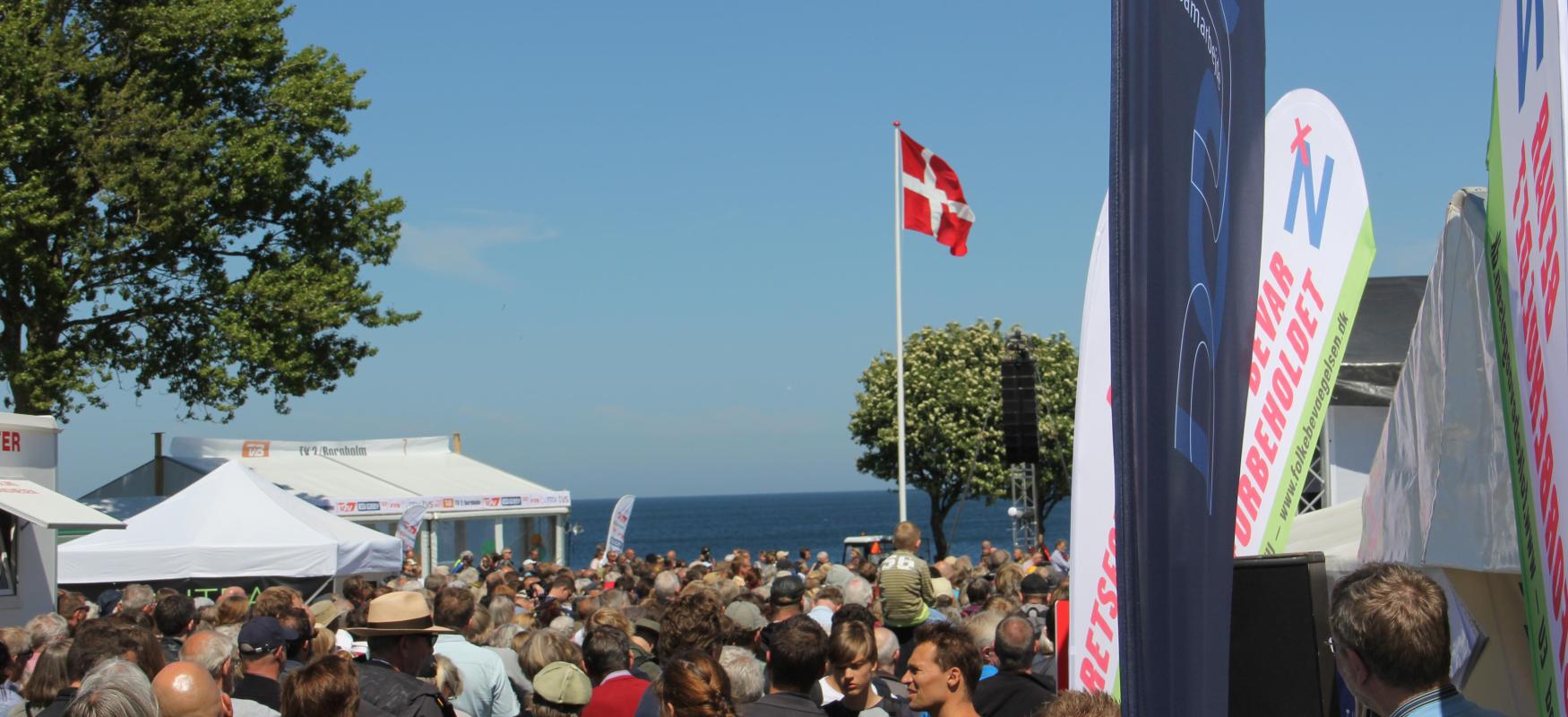 Mennesker til folkemødet