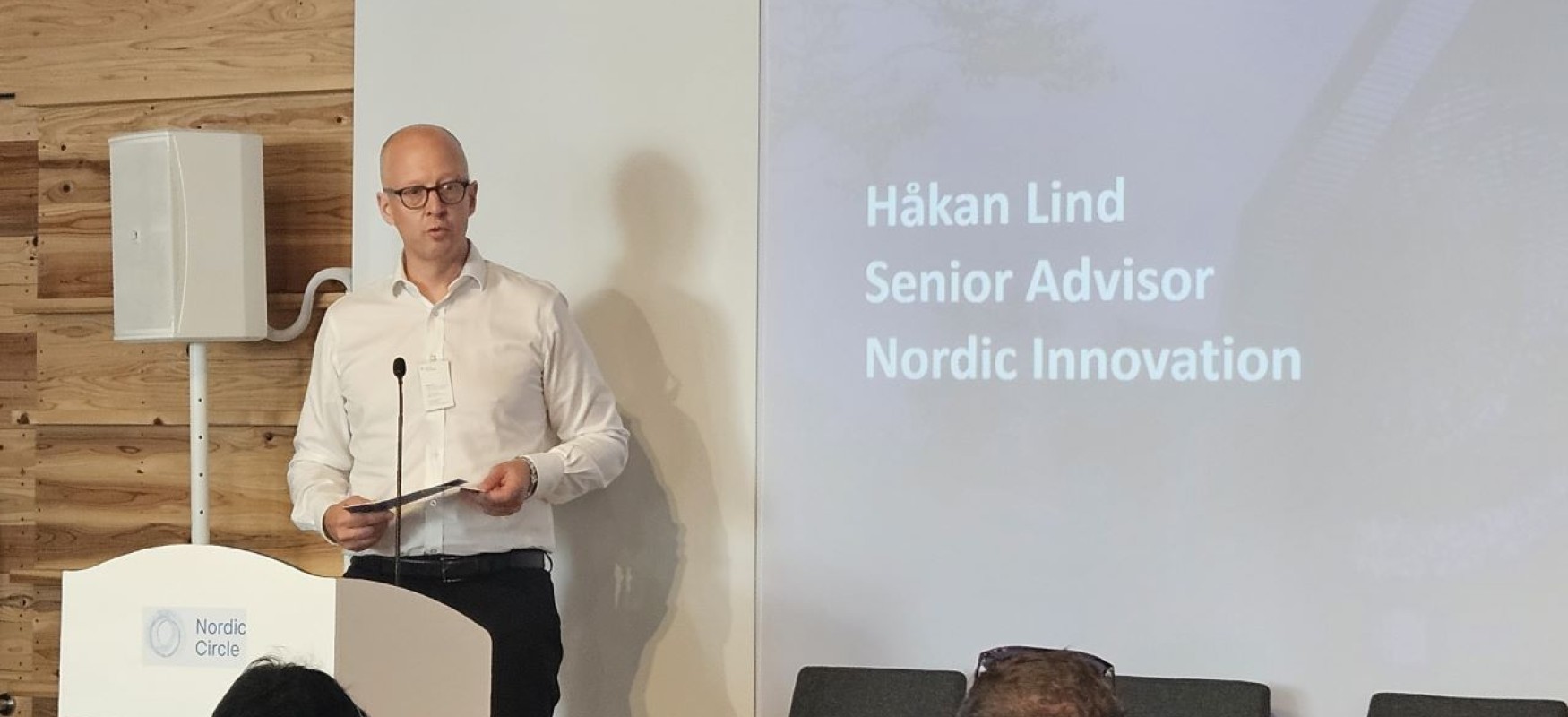 Håkan Lind taler